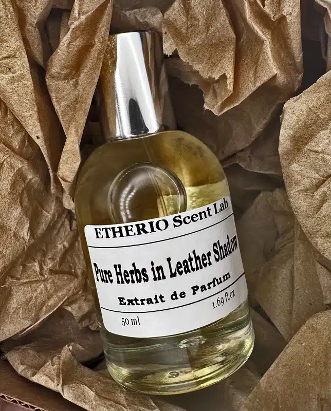 Pure Herbs in Leather Shadow 1 Pure Herbs in Leather Shadow